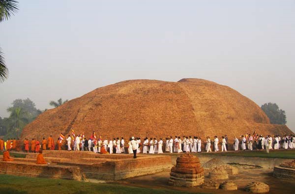 Đường về Câu Thi Na hôm nay